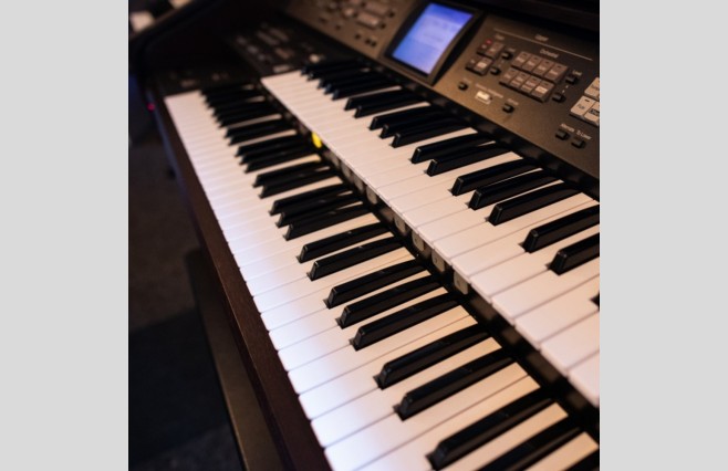 Used Roland AT-45 Organ All Inclusive Top Grade Package (SN:ZT00292) - Image 6